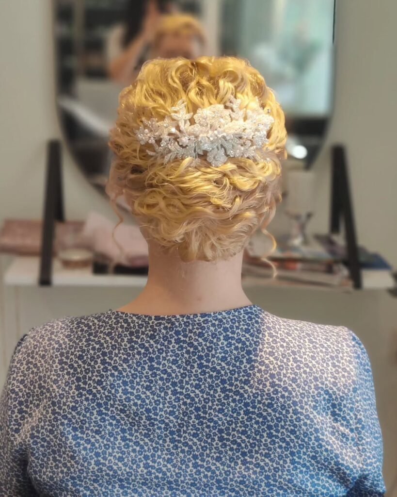 Endnu en skøn Brude👰_♀️👰💒#green_beauty_clinic #greenbeauty #bride #bridal #bridalmakeup #wee (1)
